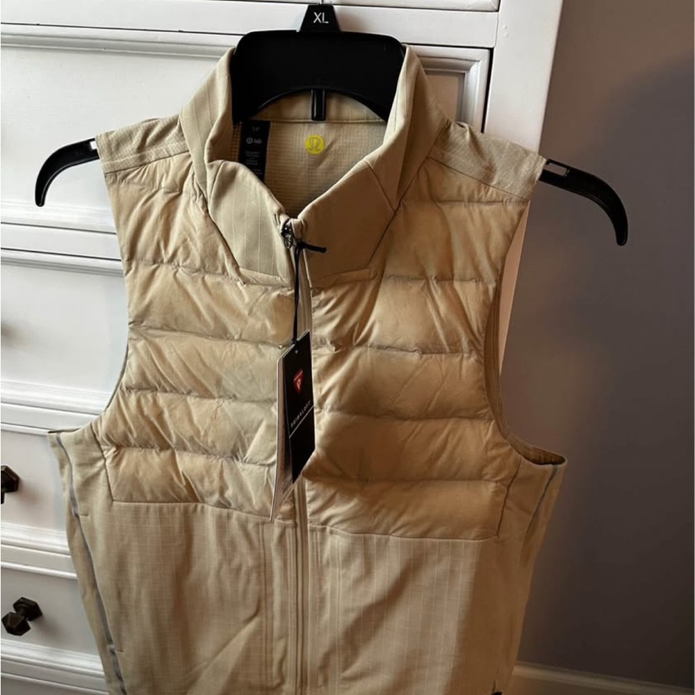 Lululemon lab run vest